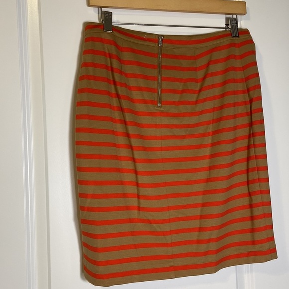 Fossil orange and khaki striped pencil skirt with exposed back zipper - Picture 2 of 9